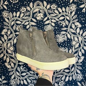 Steve Madden Wedge Shoe